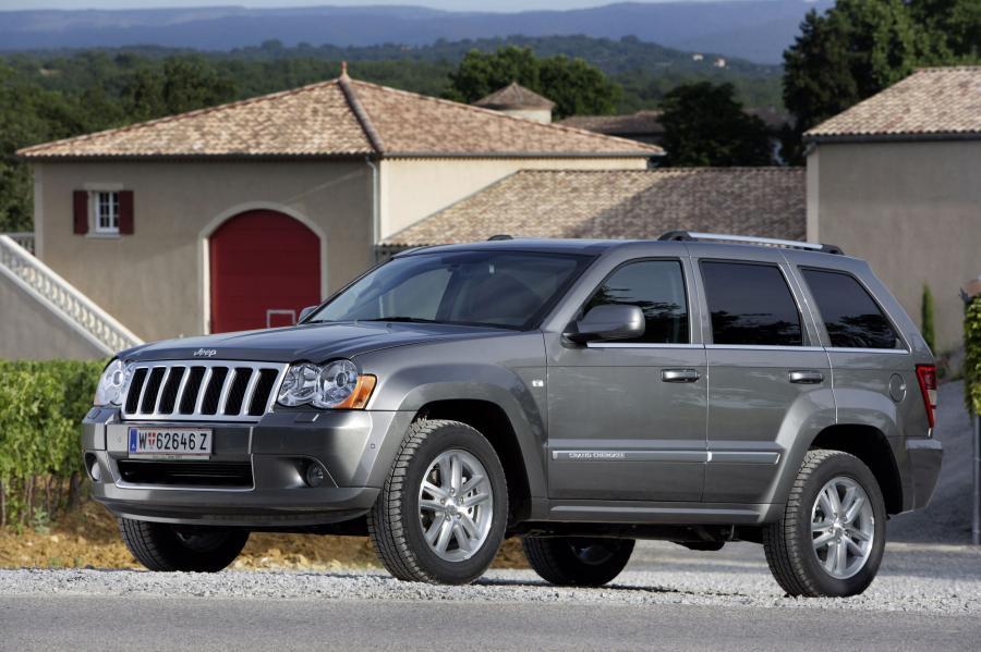  Jeep Grand Cherokee 2008 года  (фото 16 из 48)